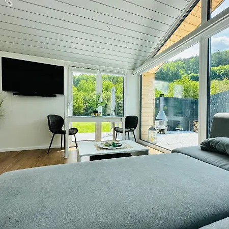 Voralpen - Mit Gym & Wellnessbereich 度假居 *