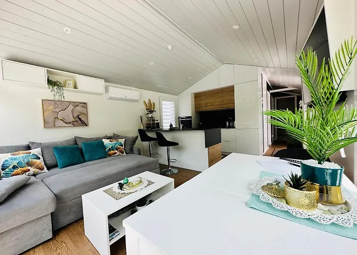 Voralpen - Mit Gym & Wellnessbereich 度假居